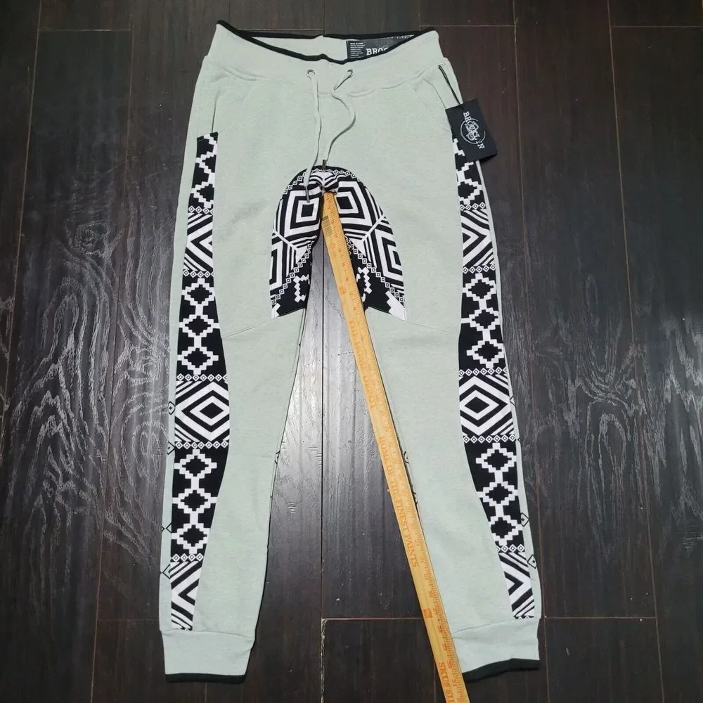 NWT Brooklyn Standard Joggers L (34Wx31L) Adult Fleece Drawstring Slim G…